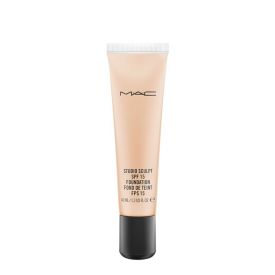 STUDIO SCULPT FOUNDATION SPF15 NC20