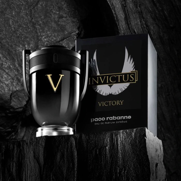 Invictus paco rabanne hotsell reseña